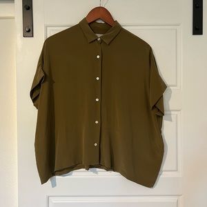 Everlane The Clean Silk Short-Sleeve Square Shirt